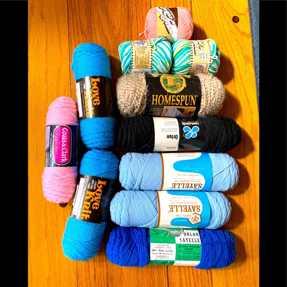🧶 11 Scans of Yarn Bundle
